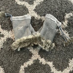 Ugg Fingerless Gloves